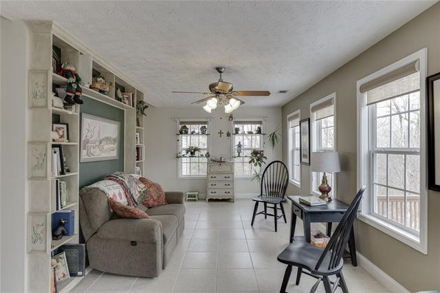 124 Edgewater Court, Braselton, GA 30517