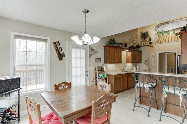 124 Edgewater Court, Braselton, GA 30517