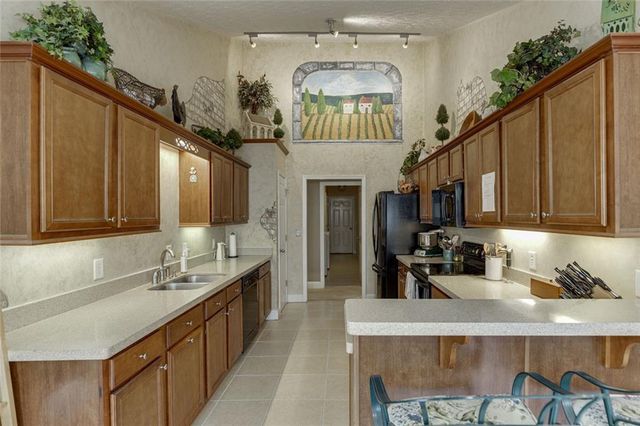 124 Edgewater Court, Braselton, GA 30517