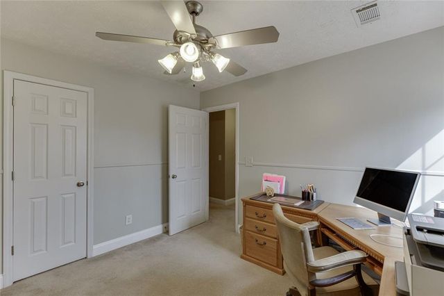 124 Edgewater Court, Braselton, GA 30517