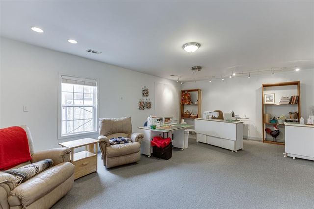 124 Edgewater Court, Braselton, GA 30517