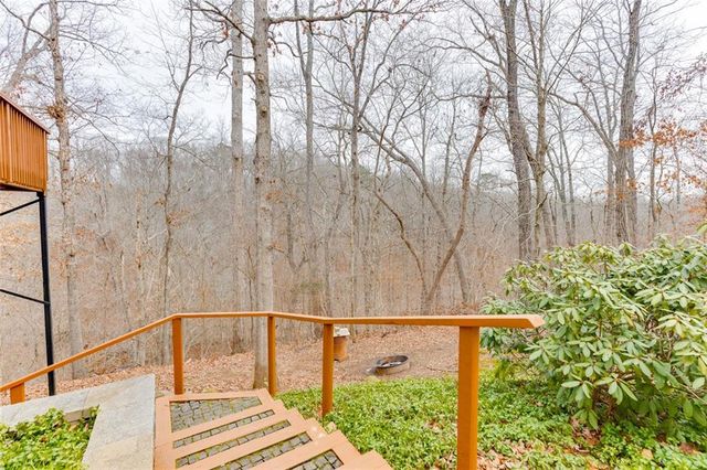 124 Edgewater Court, Braselton, GA 30517