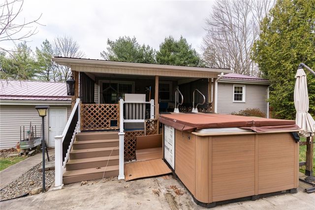 106 Willadell Rd, Delaware Twp, PA 16154