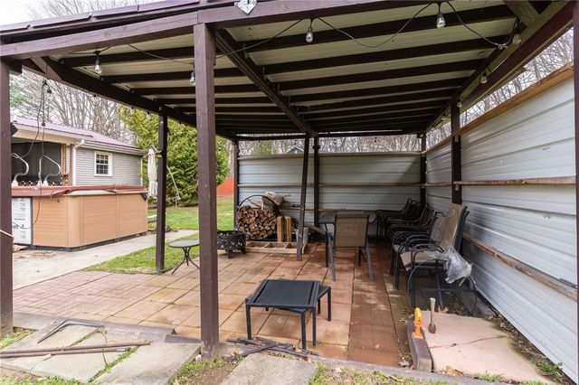 106 Willadell Rd, Delaware Twp, PA 16154