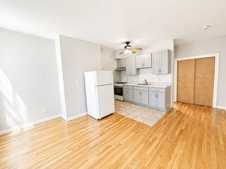 418 Massachusetts Ave 2, Boston, MA 02118