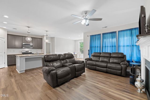 77 Carbone Lane, Clayton, NC 27527