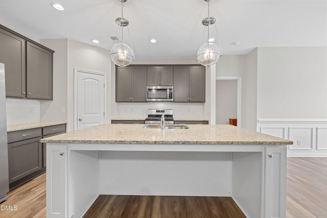 77 Carbone Lane, Clayton, NC 27527