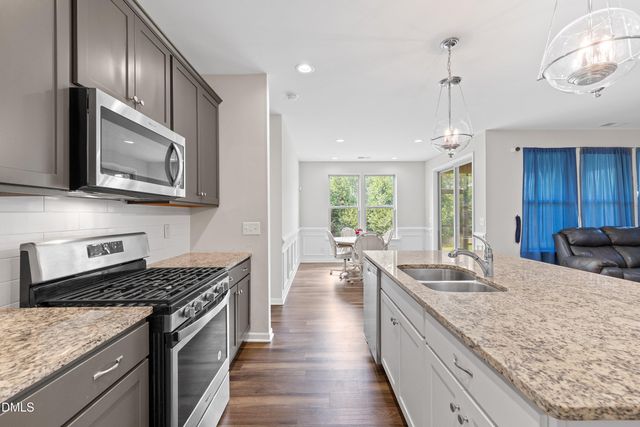 77 Carbone Lane, Clayton, NC 27527