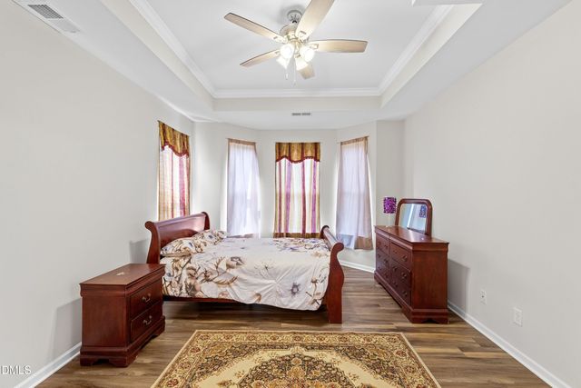 77 Carbone Lane, Clayton, NC 27527