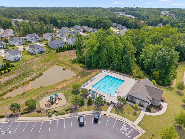 77 Carbone Lane, Clayton, NC 27527