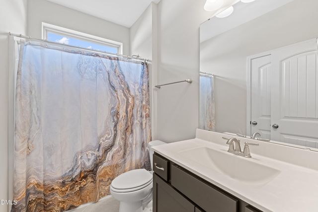 77 Carbone Lane, Clayton, NC 27527