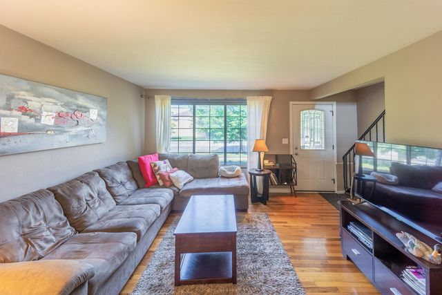 4656 N High Street, 4656, Columbus, OH 43214