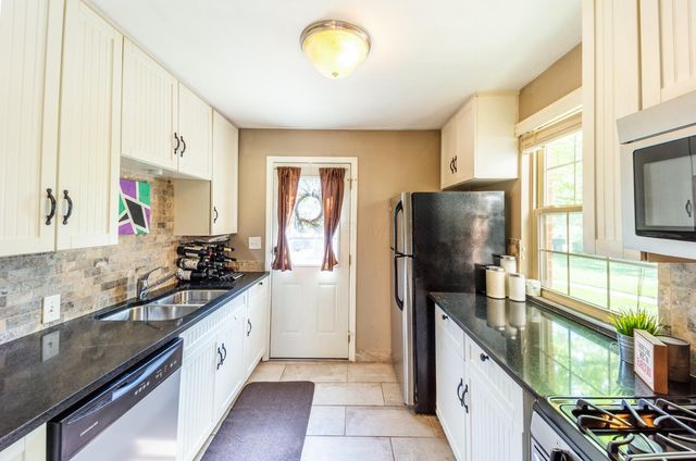 4656 N High Street, 4656, Columbus, OH 43214