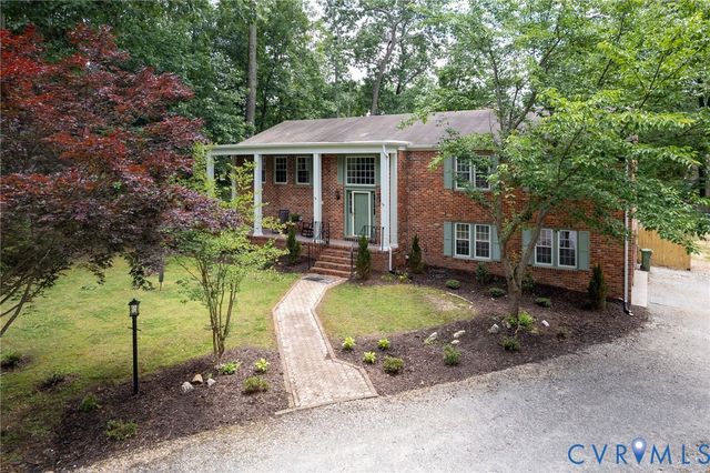 4104 Birchleaf Ct, Chester, VA 23831