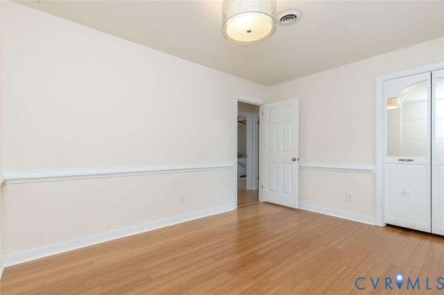 4104 Birchleaf Ct, Chester, VA 23831