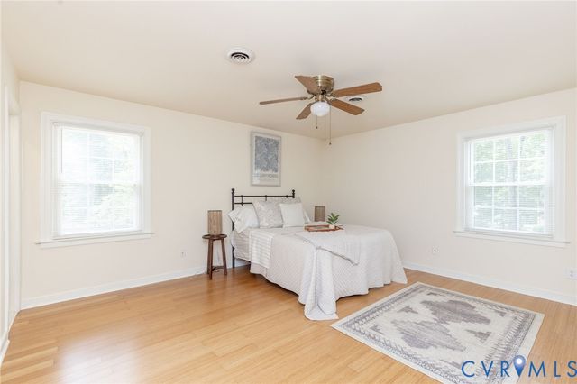 4104 Birchleaf Ct, Chester, VA 23831