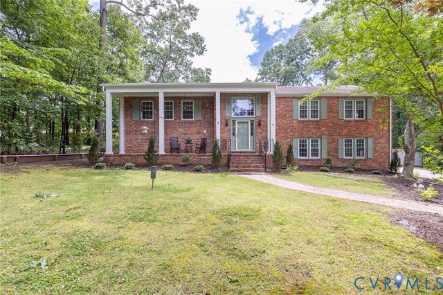 4104 Birchleaf Ct, Chester, VA 23831