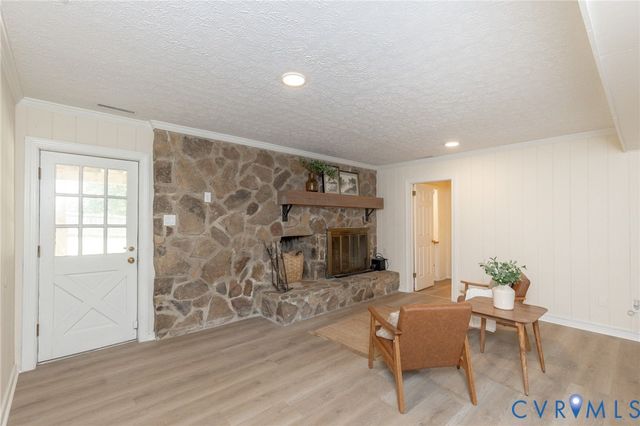 4104 Birchleaf Ct, Chester, VA 23831