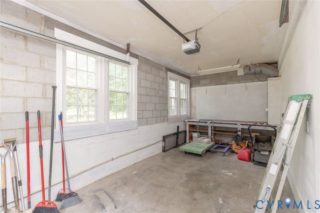 4104 Birchleaf Ct, Chester, VA 23831