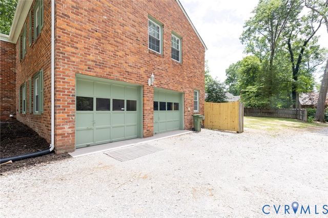 4104 Birchleaf Ct, Chester, VA 23831