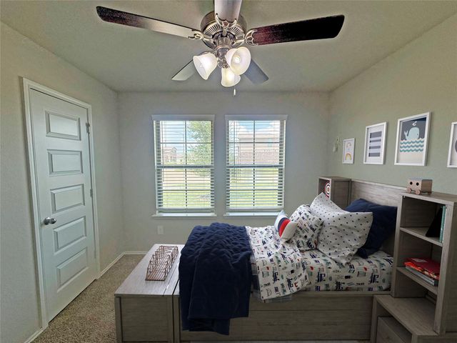 6806 Amber Cliff Lane, Richmond, TX 77469