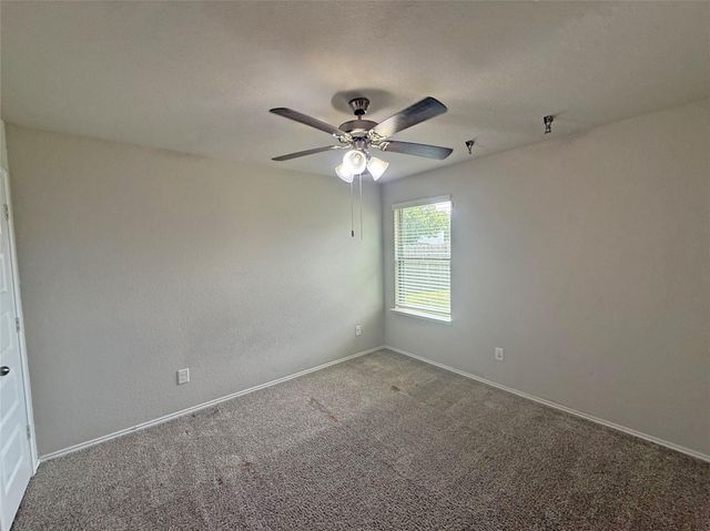 6806 Amber Cliff Lane, Richmond, TX 77469