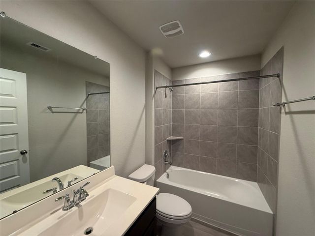 6806 Amber Cliff Lane, Richmond, TX 77469