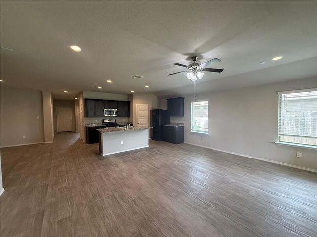 6806 Amber Cliff Lane, Richmond, TX 77469