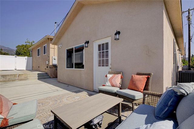 10935 Nassau Avenue, Sunland, CA 91040
