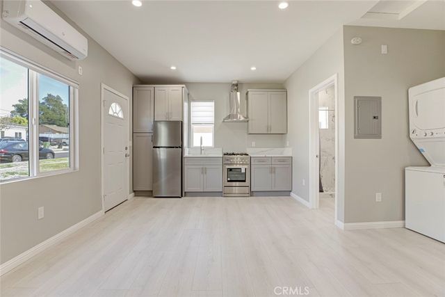 10935 Nassau Avenue, Sunland, CA 91040