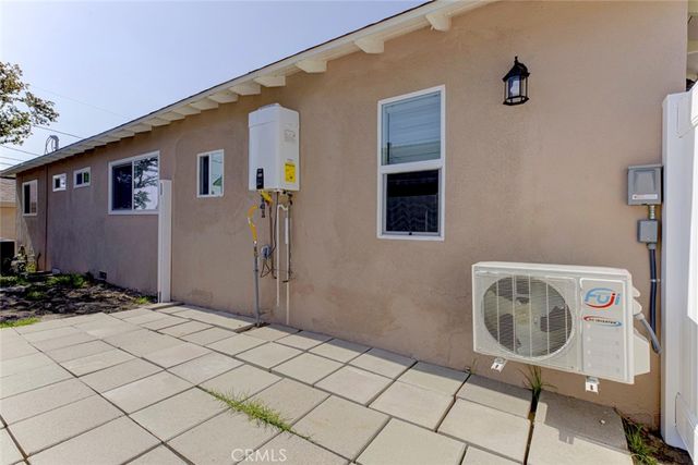 10935 Nassau Avenue, Sunland, CA 91040