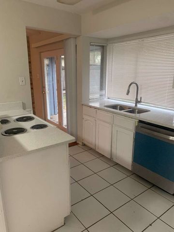 3801 Lancelot Place, Garland, TX 75043