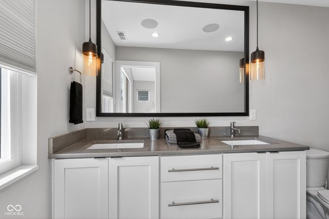 1417 E 11th Street, Indianapolis, IN 46201