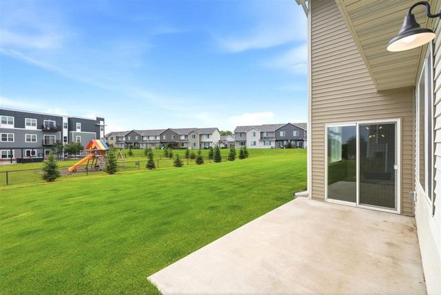 1710 Southpoint Lane, Hudson, WI 54016