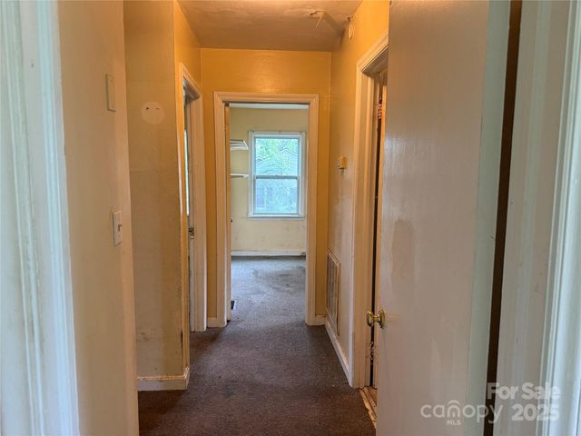 103 W 18th Street, Kannapolis, NC 28081