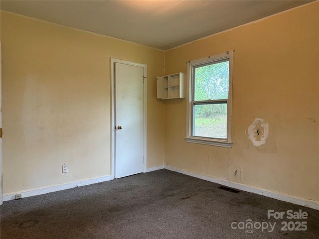 103 W 18th Street, Kannapolis, NC 28081