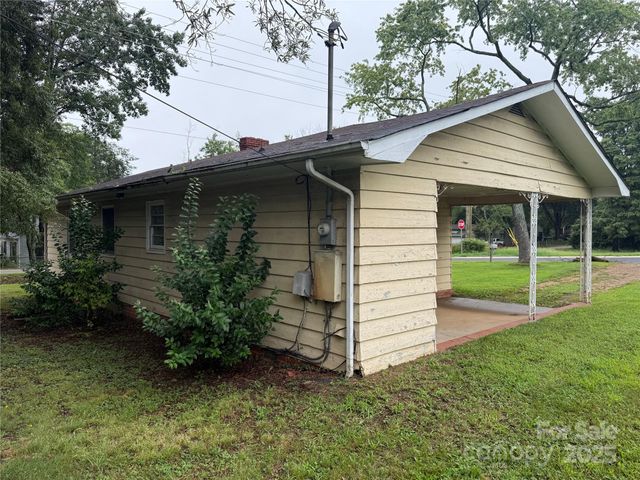 103 W 18th Street, Kannapolis, NC 28081