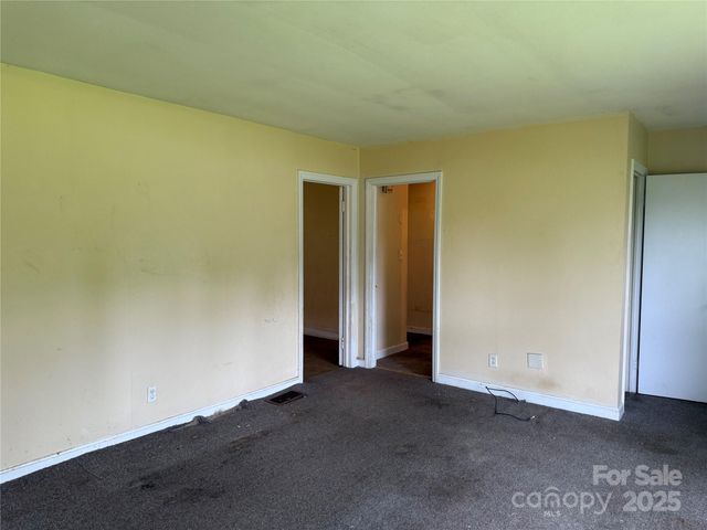 103 W 18th Street, Kannapolis, NC 28081