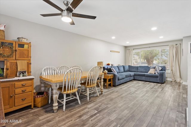 5836 W WINCHCOMB Drive, Glendale, AZ 85306