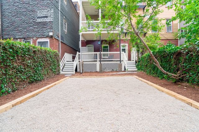 111 Eutaw St 1A, Boston, MA 02128