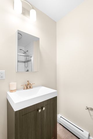 111 Eutaw St 1A, Boston, MA 02128