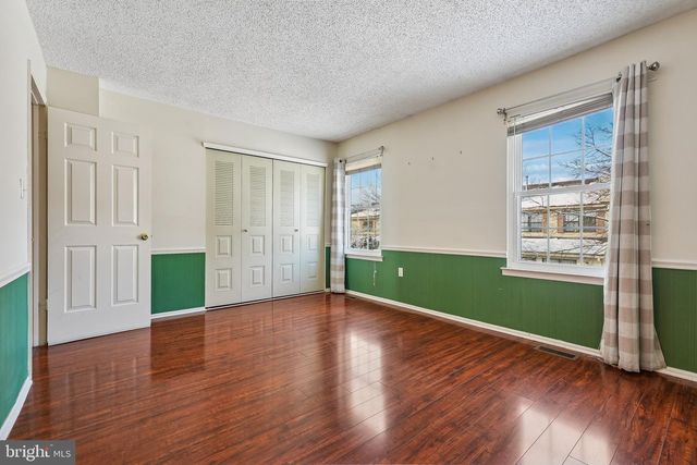 8 MARSH, Lawrence, NJ 08648