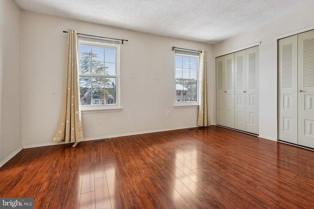 8 MARSH, Lawrence, NJ 08648