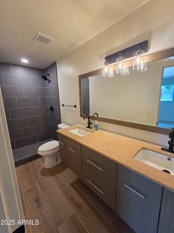 5833 W ROSEWOOD Lane, Phoenix, AZ 85031