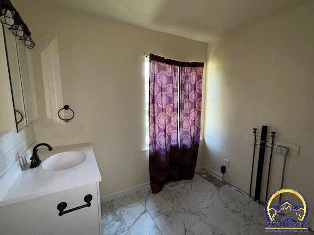 529 Melody Ct, Carbondale, KS 66523