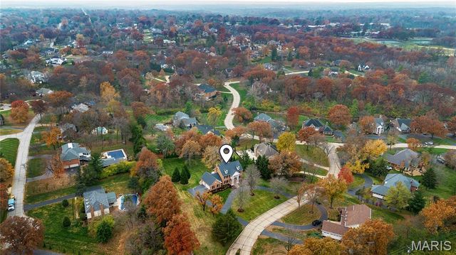 822 Town And Country Estates Drive, Town And Country, MO 63141