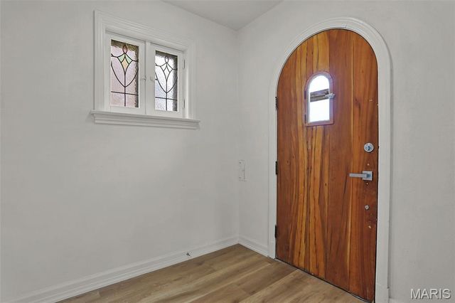 1600 Veronica Avenue, St Louis, MO 63147