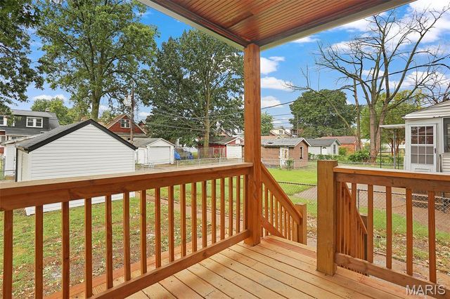 1600 Veronica Avenue, St Louis, MO 63147