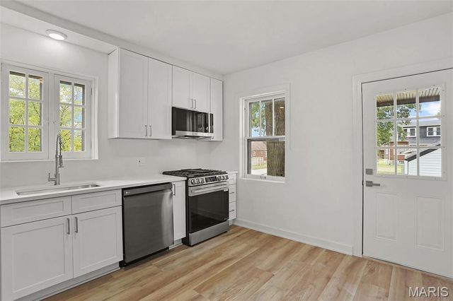 1600 Veronica Avenue, St Louis, MO 63147