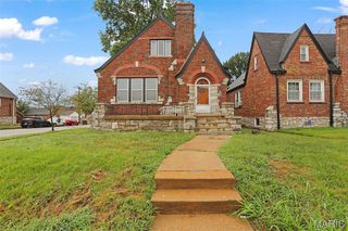 1600 Veronica Avenue, St Louis, MO 63147
